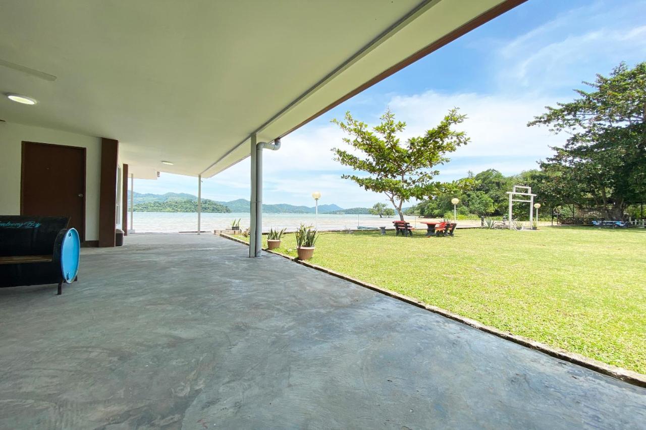 Oyo 90317 Ambong Bay Resthouse Hotel Kota Kinabalu Bagian luar foto