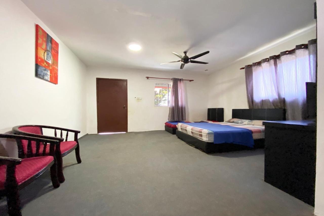 Oyo 90317 Ambong Bay Resthouse Hotel Kota Kinabalu Bagian luar foto